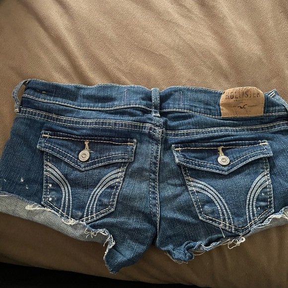Hollister lot 7 pair size 0, 1 & 3 shorts and 1 pair of khakis - Picture 5 of 14